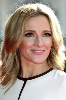 Gabby Logan como: Self - Presenter