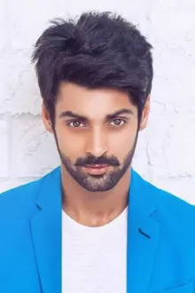 Karan Wahi como: Amjad