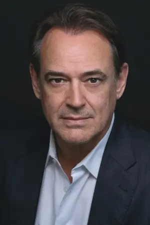 Jon Lindstrom