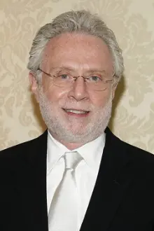 Wolf Blitzer como: Self - Host