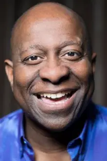 Dave Benson Phillips como: Marlon (voice)