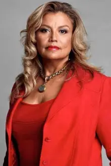 Suzanne de Passe como: 