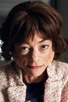 Liz Carr como: Clarissa Mullery