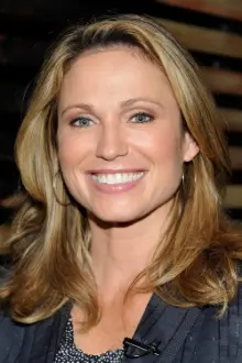 Amy Robach como: Self - Co-Host