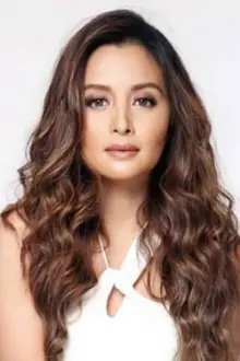 Kris Bernal como: Andrea "Andy" Gomez