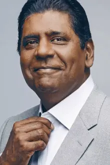 Vijay Amritraj como: Vijay Amritraj