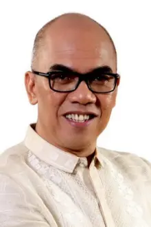 Boy Abunda como: Self - Judge