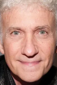 Dennis DeYoung como: Robert Orin Charles Kilroy (R.O.C.K.)