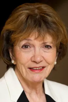 Joan Bakewell como: Self - Presenter