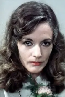 Coral Atkins como: Sheila Ashton