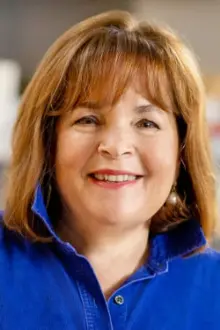 Ina Garten como: Self - Host