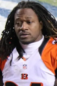 Adam Jones como: Adam "Pacman" Jones