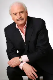 Marty Whelan como: 