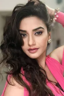 Rati Pandey como: Adi Parashakti