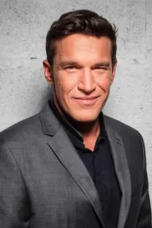 Benjamin Castaldi como: Self - Guest