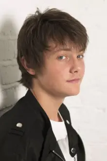 Tyger Drew-Honey como: Caleb