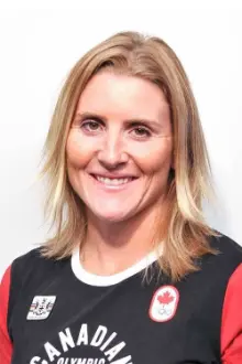 Hayley Wickenheiser como: 