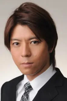 Takaya Kamikawa como: Yusuke Maeda