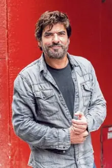 Roberto Vallejos como: Claudio