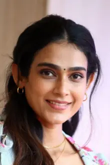 Aakanksha Singh como: 