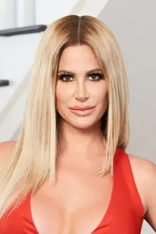 Kim Zolciak como: 