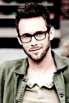 Charly Luske como: Dirk