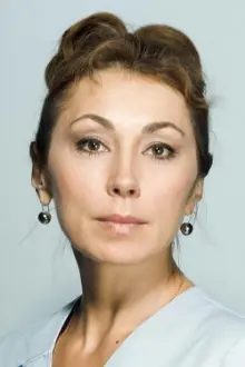 Iryna Melnyk como: Johanna / Miriam