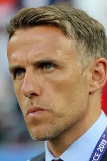 Phil Neville como: 