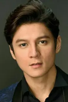 Joseph Marco como: Greg