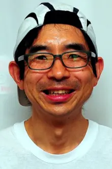 Tarō Araki como: Koi