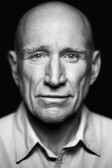 Sebastião Salgado como: 