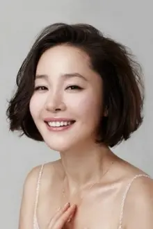 Uhm Ji-won como: Kim MooRyeong