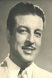 Anwar Wagdi como: Nour El-Sherif