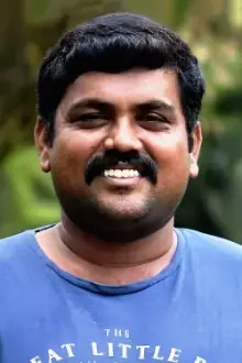 Kaali Venkat como: Basha