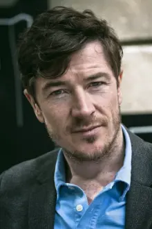 Barry Ward como: James Gralton