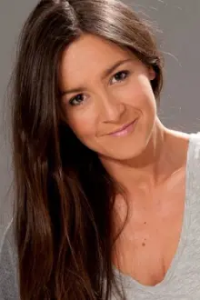 Emmanuelle Boidron como: Yolande, fille de Navarro