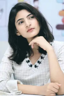 Shivani Raghuvanshi como: Firdaus Rabbani