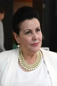 Snežana Savić como: Nina