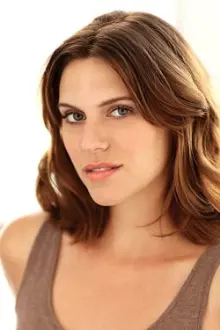 Rachel McKeon como: Rose