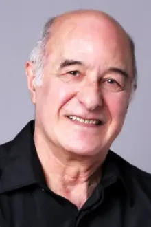 Ricardo Díaz Mourelle como: Comisario