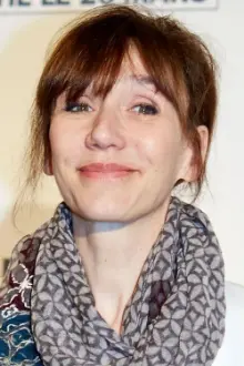 Virginie Lemoine como: Self - Interviewee