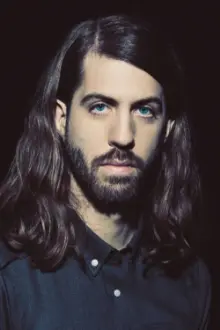 Wayne Sermon como: The Victim