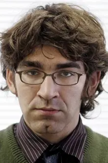 Simon Ostrovsky como: Self - Reporter