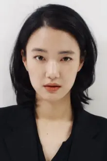 Sohn Su-hyun como: Min-jin