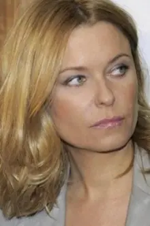 Paulina Młynarska como: Alina