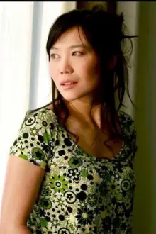 Cathy Min Jung como: Li Mei