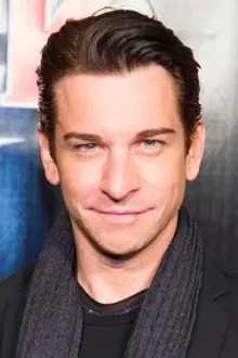 Andy Karl como: Ele mesmo