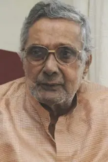 Jose Prakash como: Madhava Menon