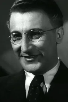 Ladislav Hemmer como: Ing. Jiří Hložek