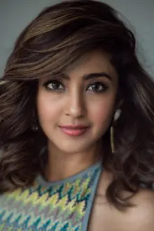 Aindrita Ray como: Devika